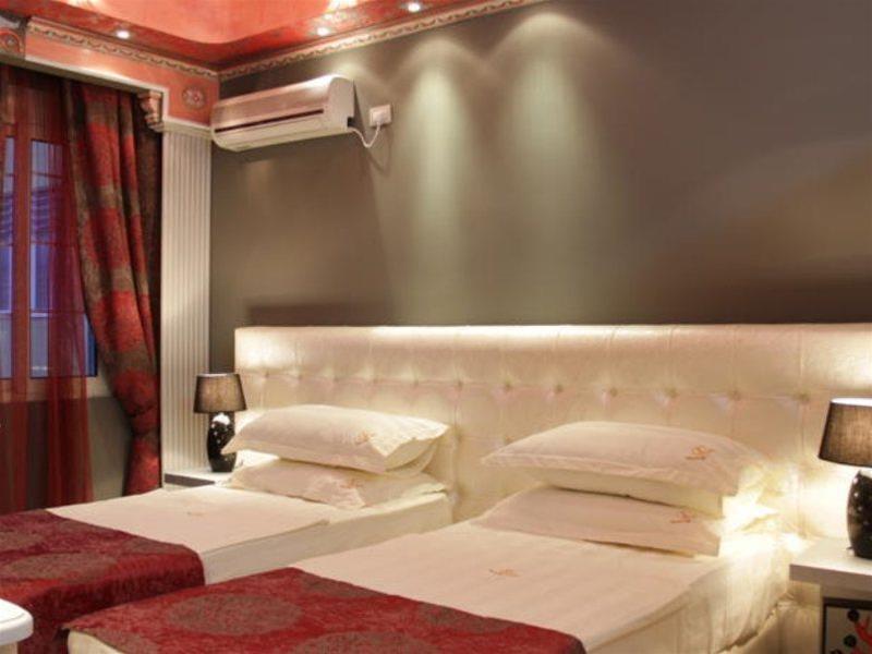 Hotel Boutique Vila Fernando Tirana Exterior foto